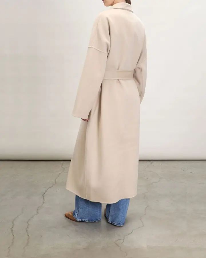 Пальто шерстяное