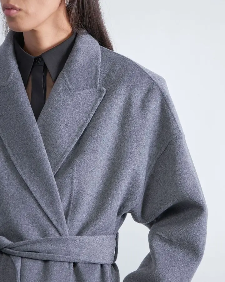 Пальто шерстяное