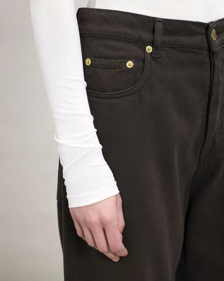 Джинсы из хлопка и лиоцелла