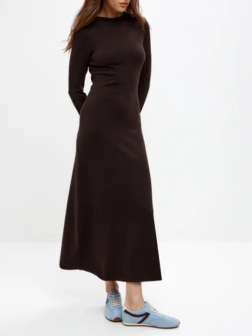 Платье однотонное MONLAVV