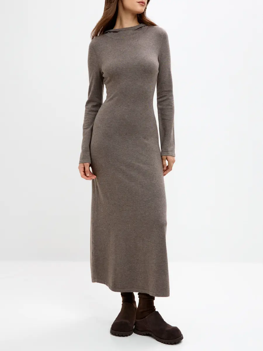 Платье однотонное