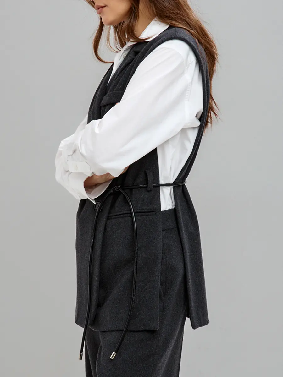 Жилет шерстяной