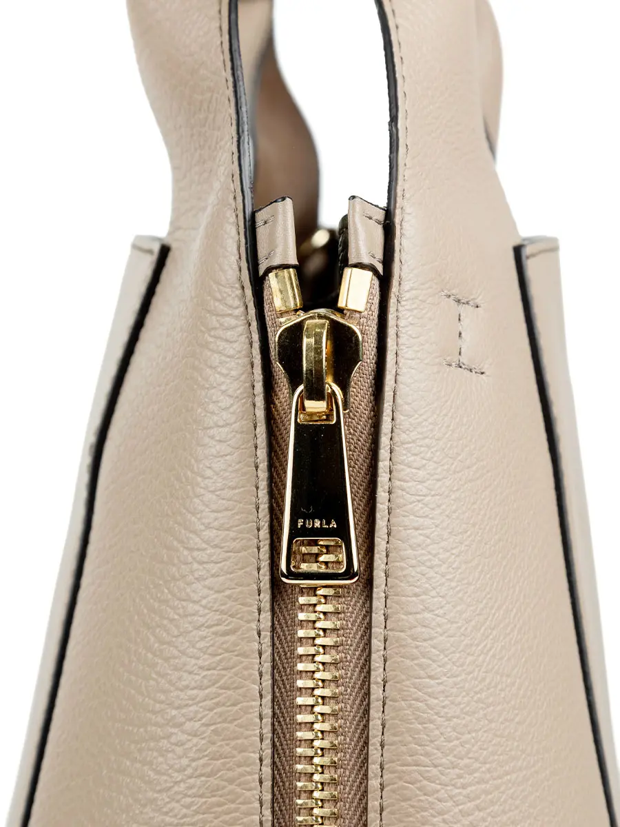 Сумка кожаная