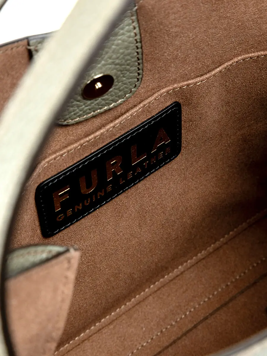 Сумка из кожи