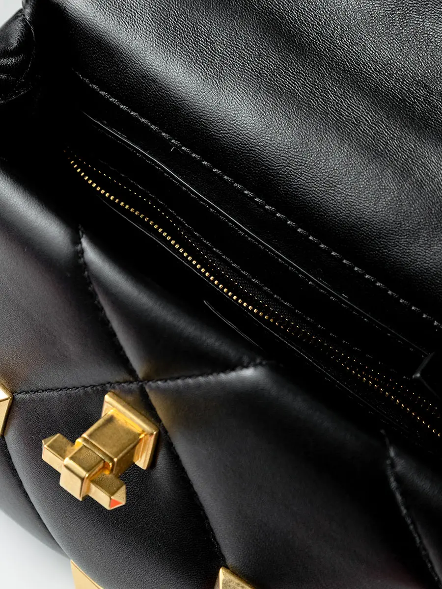 Сумка из кожи