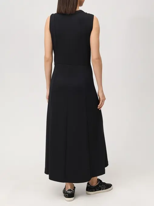 Платье однотонное BOGNER