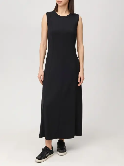Платье однотонное BOGNER