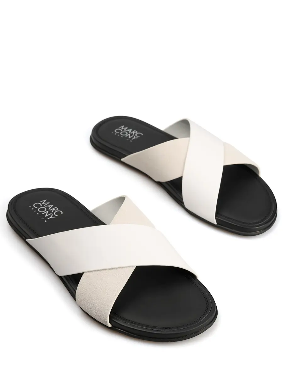 Шлепанцы кожаные