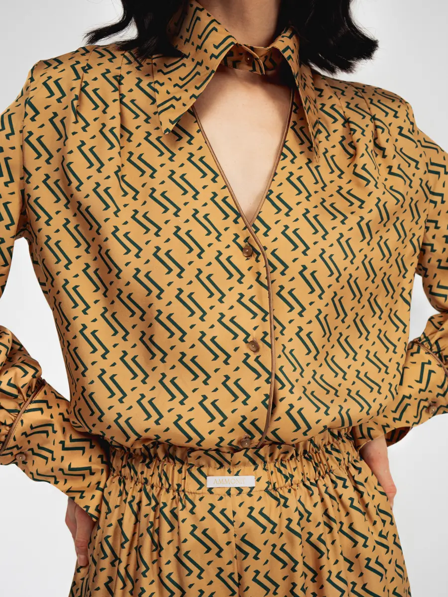 Блуза шелковая