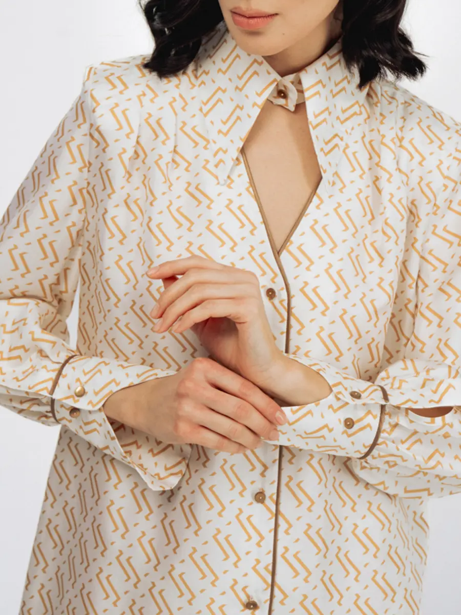 Блуза шелковая