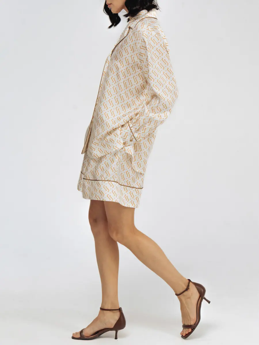 Блуза шелковая