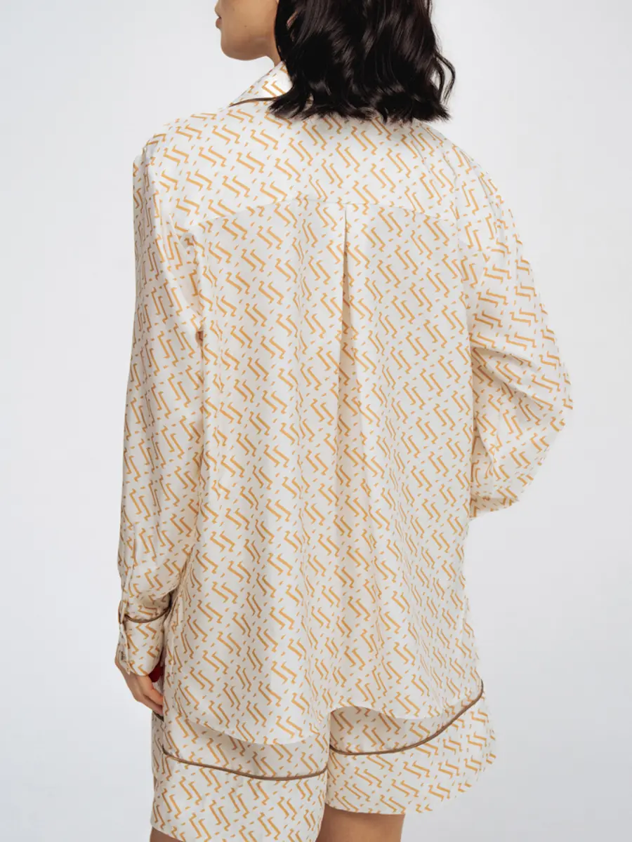 Блуза шелковая