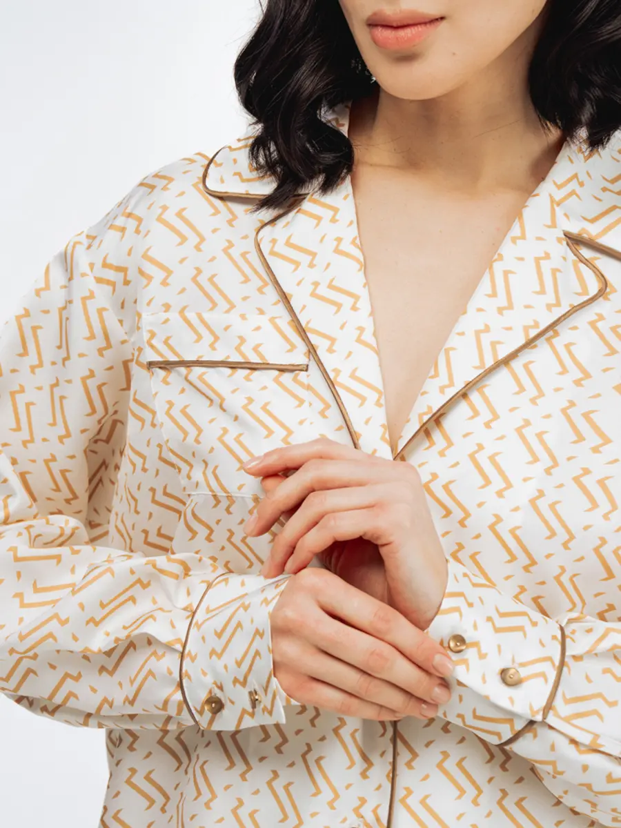 Блуза шелковая