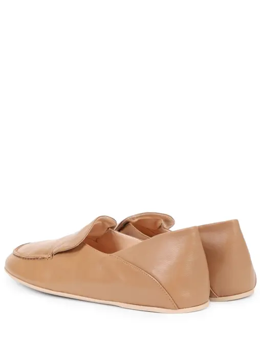 Лоферы кожаные AGL
