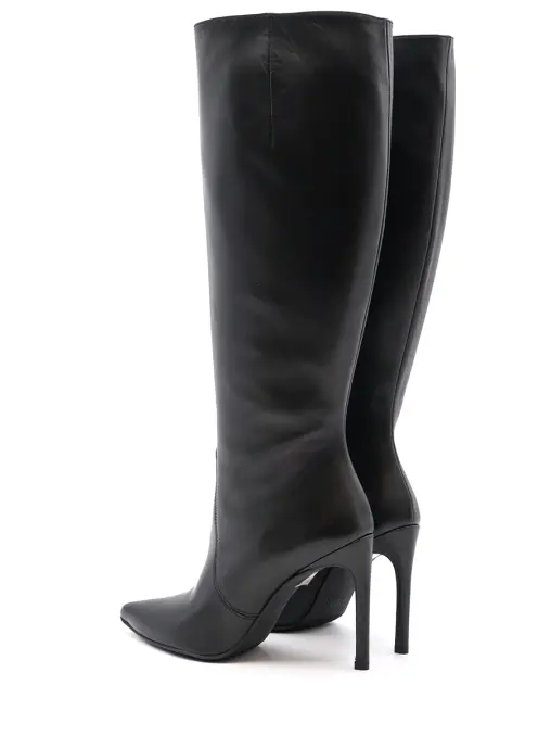 Сапоги кожаные STUART WEITZMAN