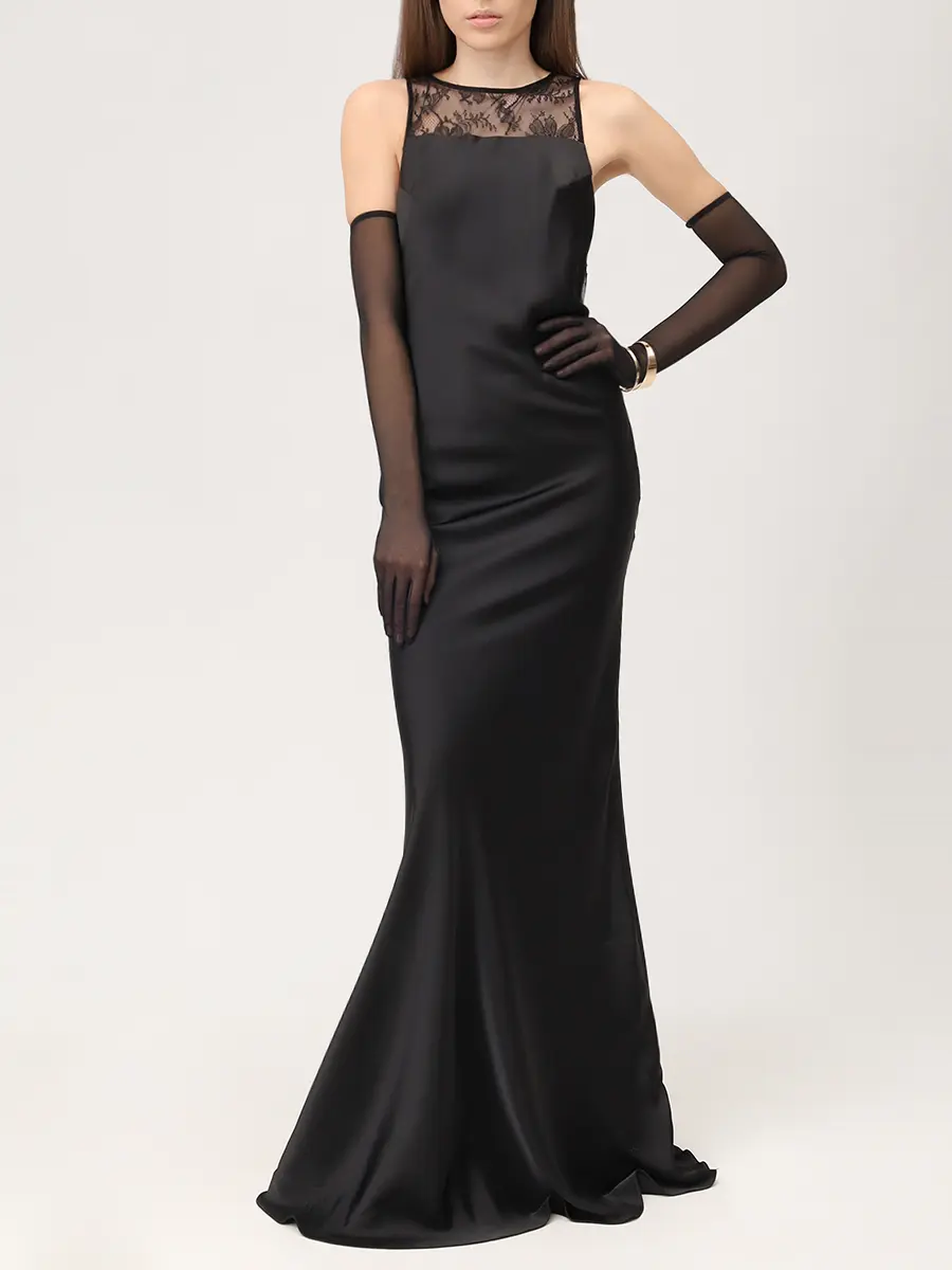 Платье с кружевом