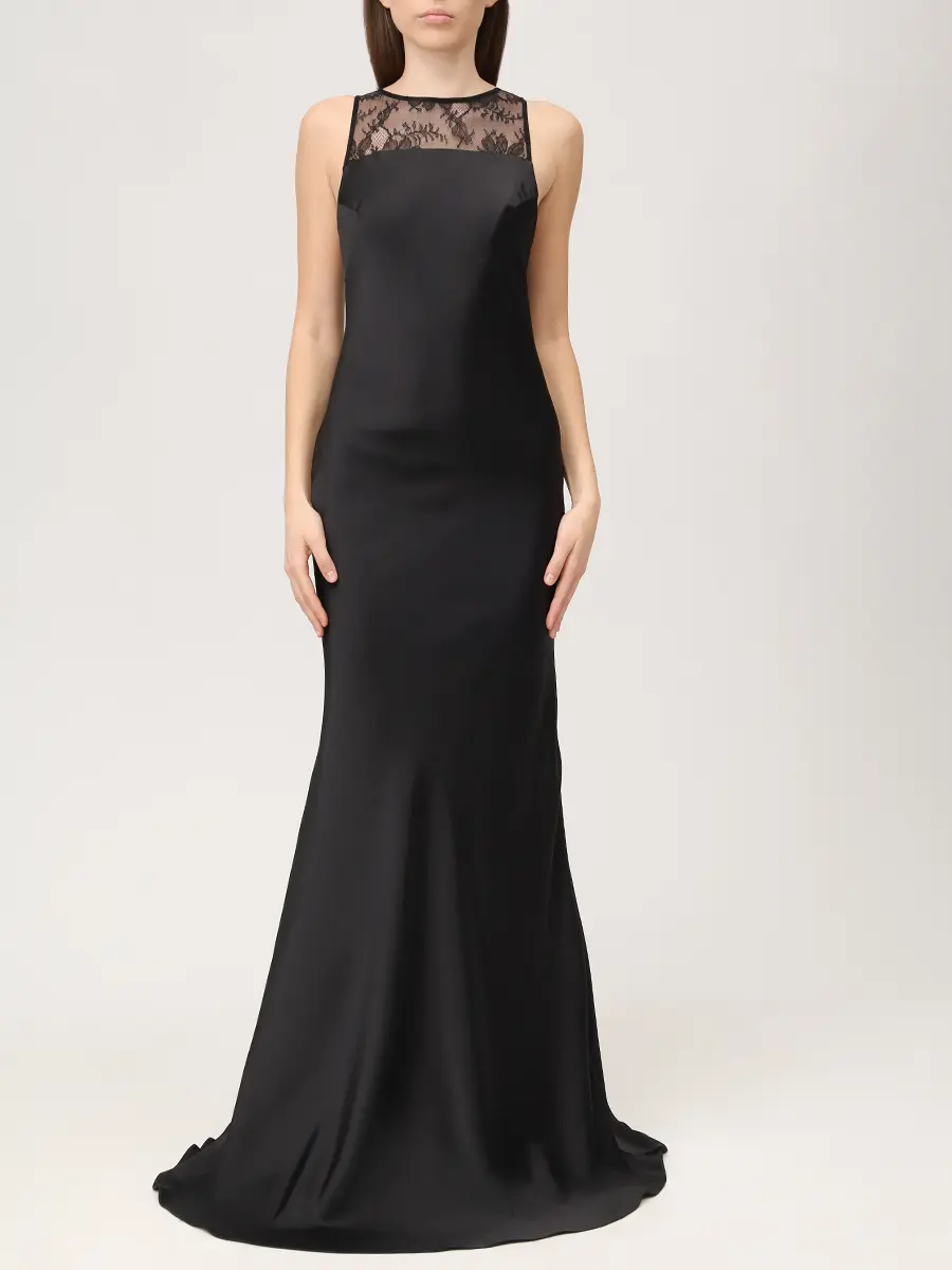 Платье с кружевом