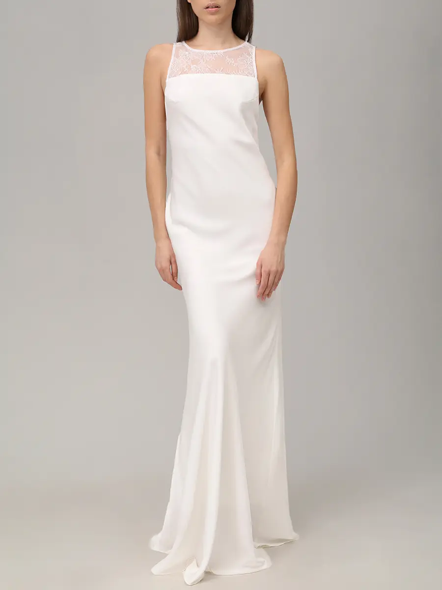 Платье с кружевом