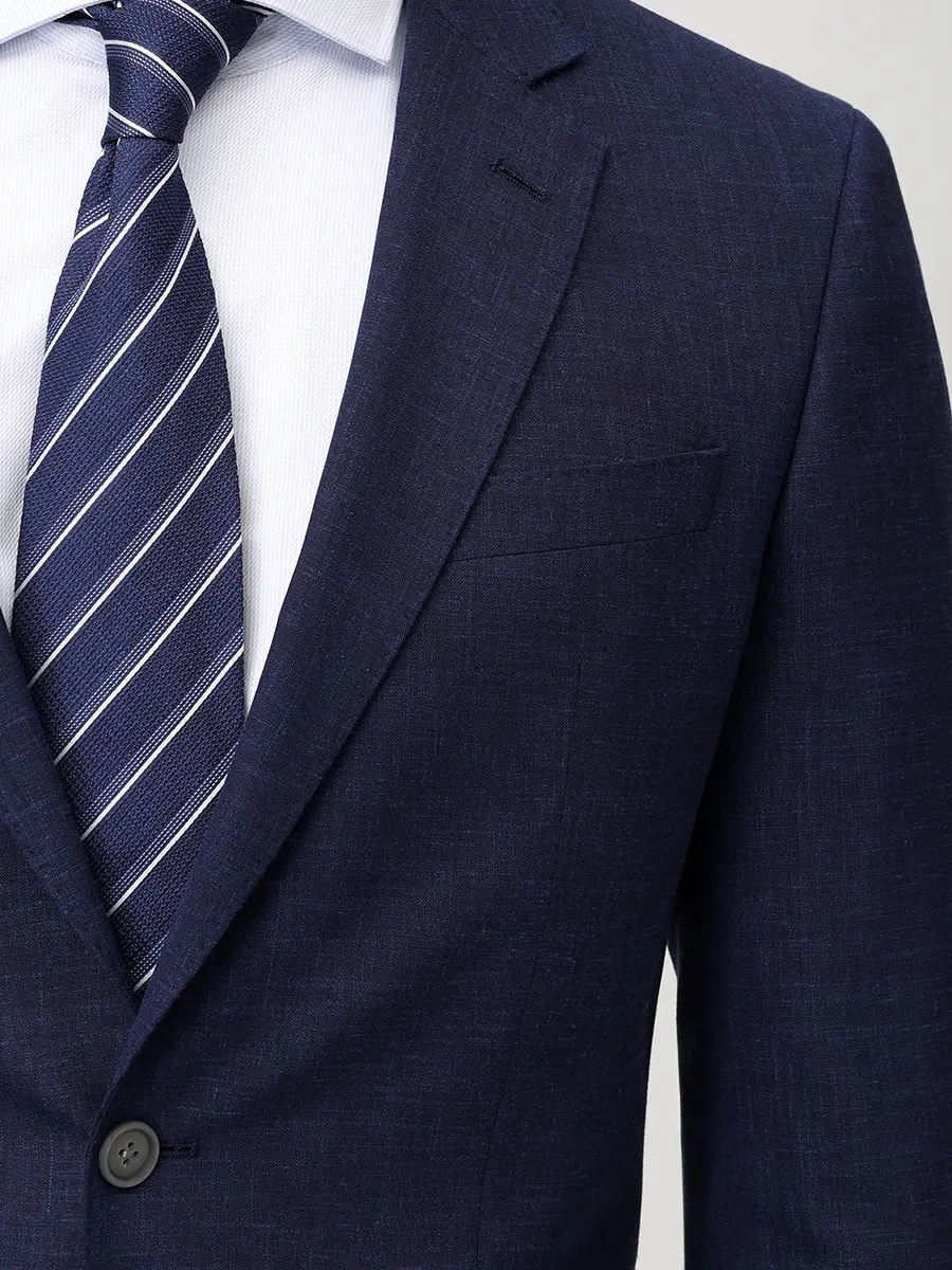 Костюм однотонный