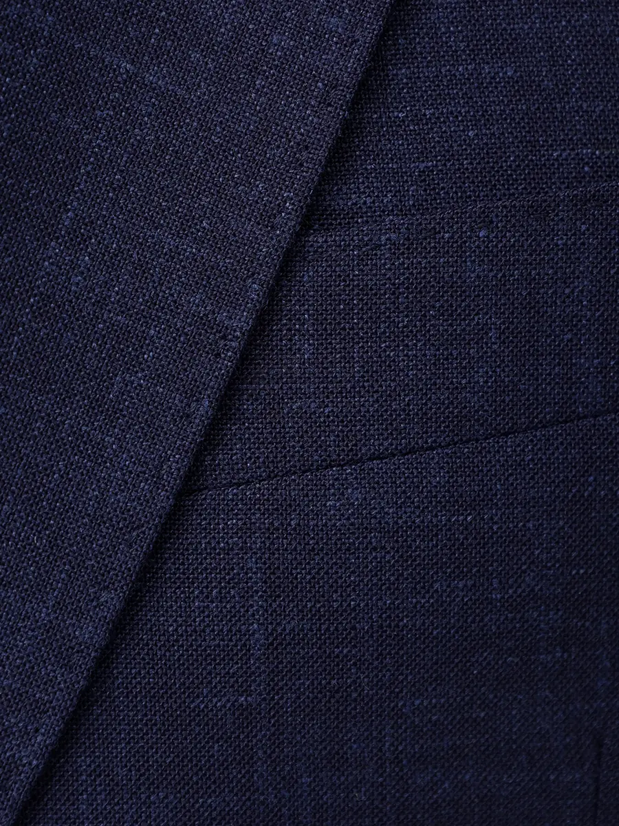 Костюм однотонный