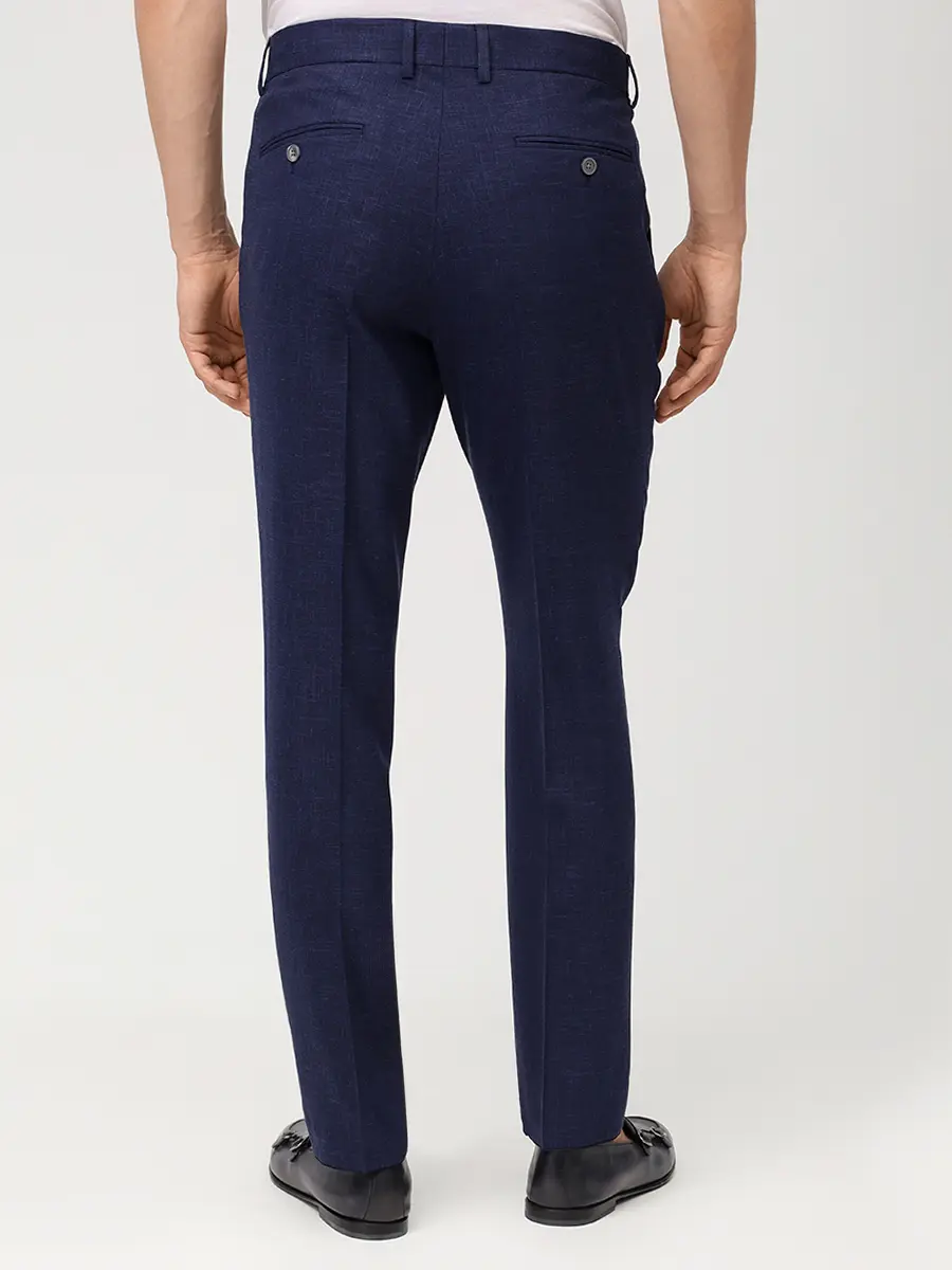 Костюм однотонный