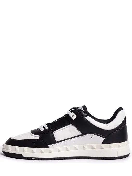 Кроссовки кожаные VALENTINO