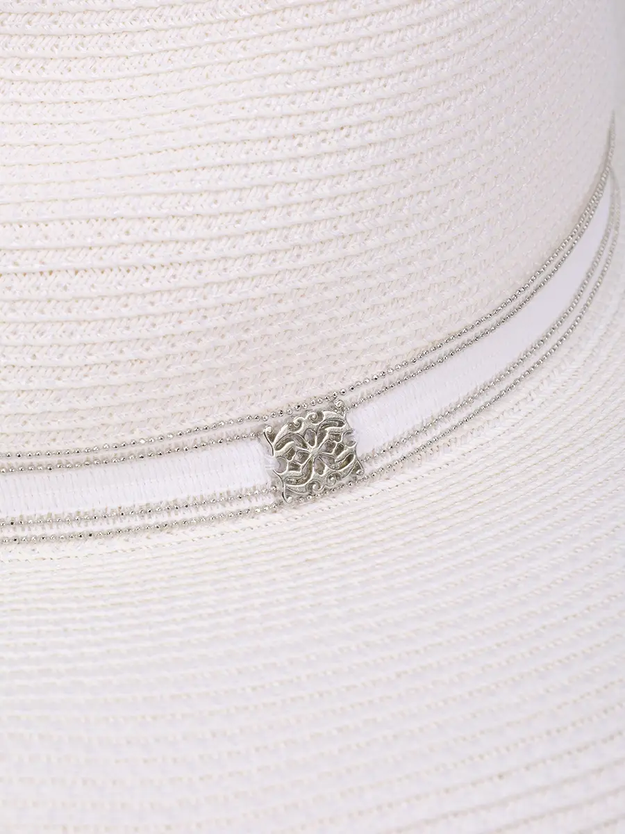 Шляпа соломенная