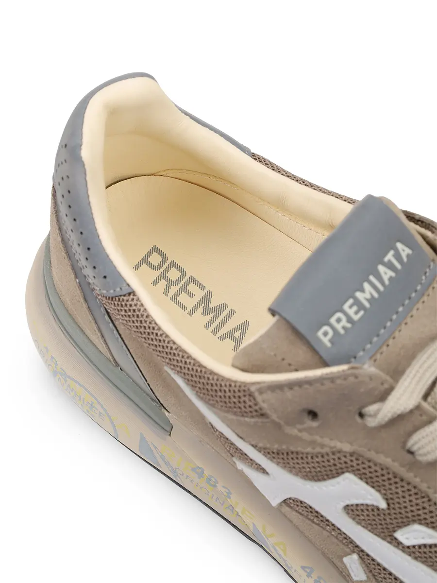 Кроссовки комбинированные