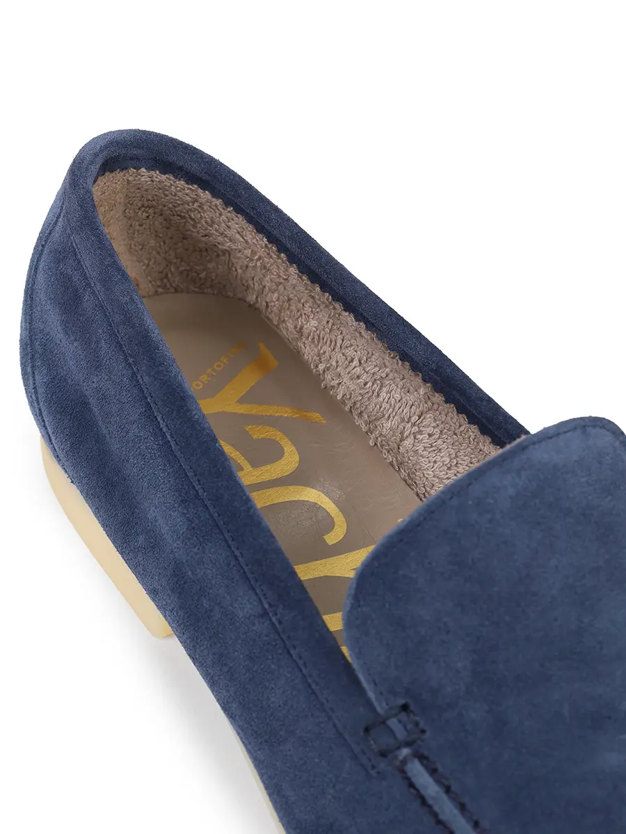 Лоферы замшевые