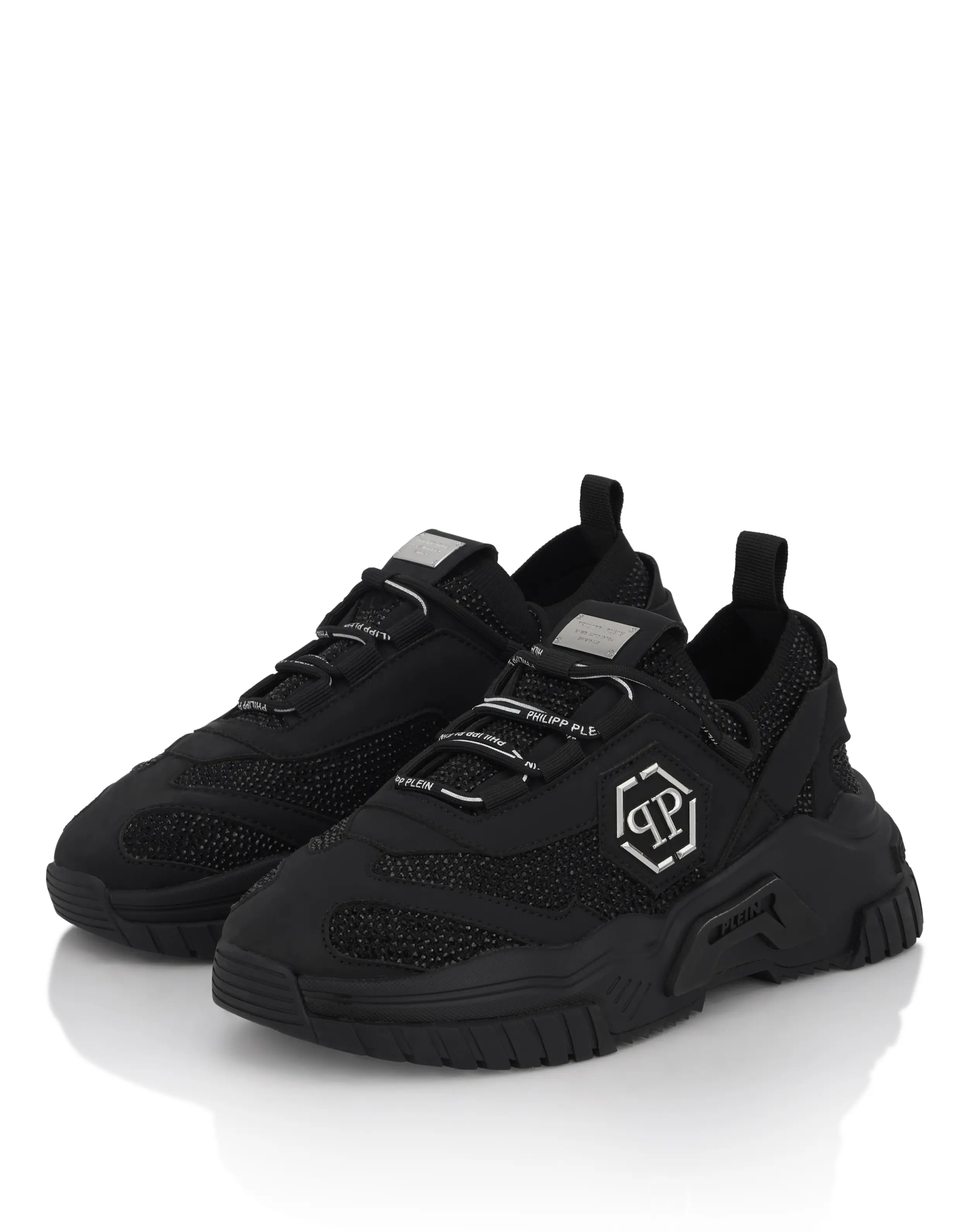 Кроссовки со стразами