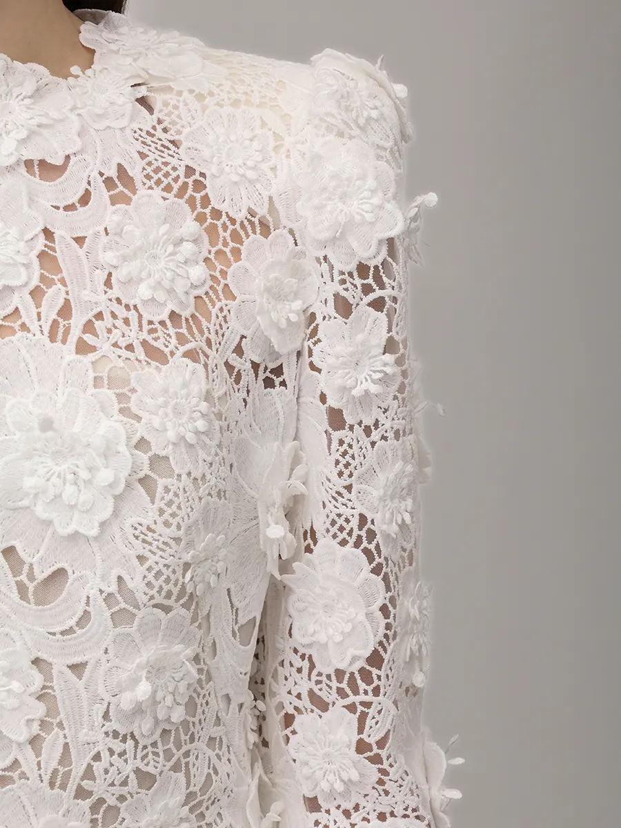 Платье с декором