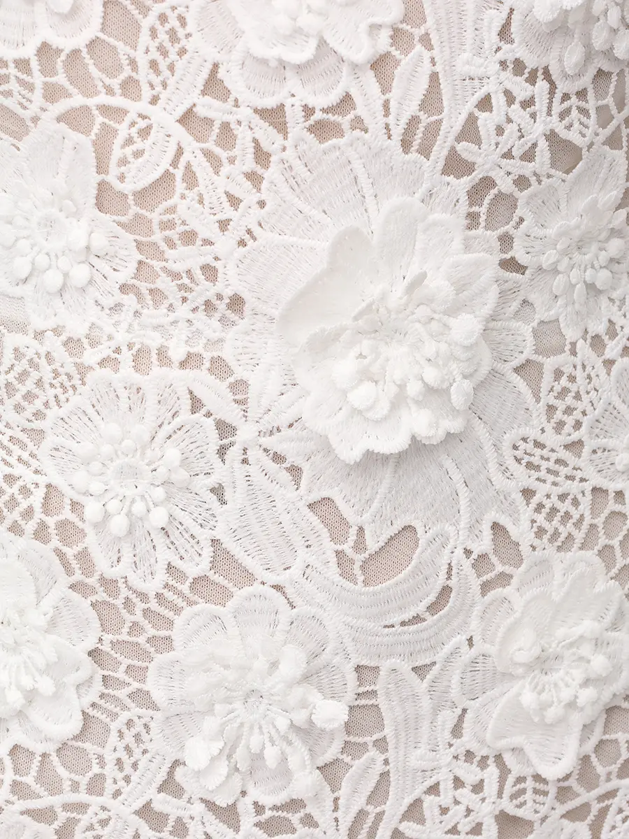 Платье с декором