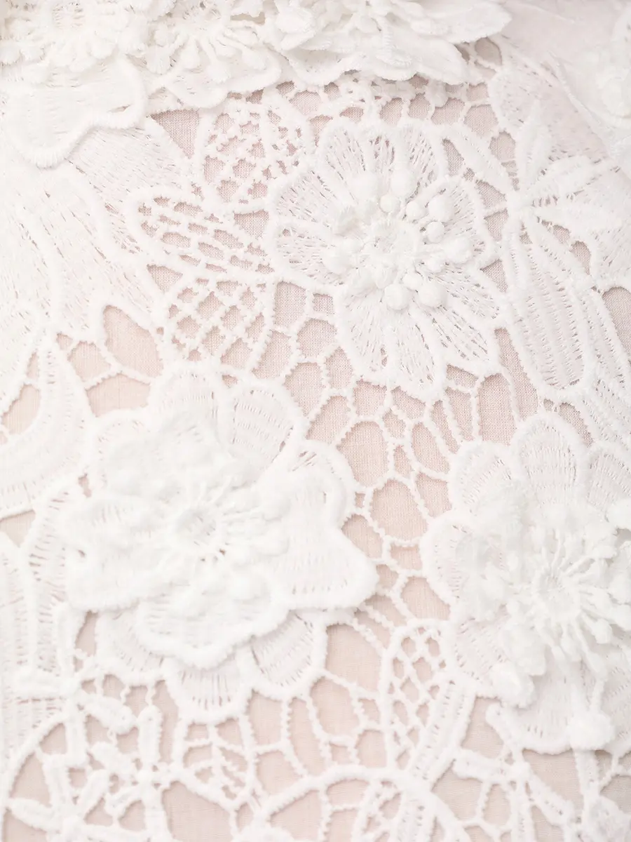 Платье с декором