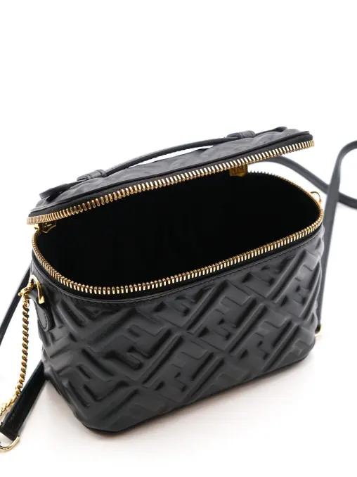 Сумка кожаная FENDI