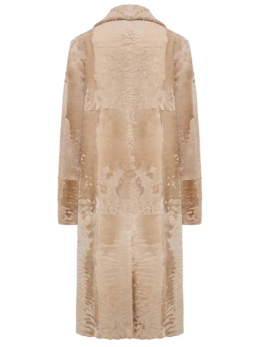 Пальто из каракуля