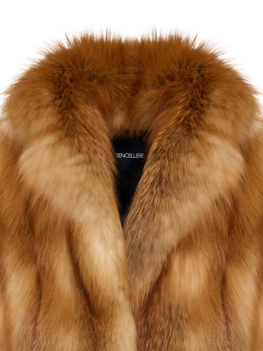 Полушубок из меха лисы