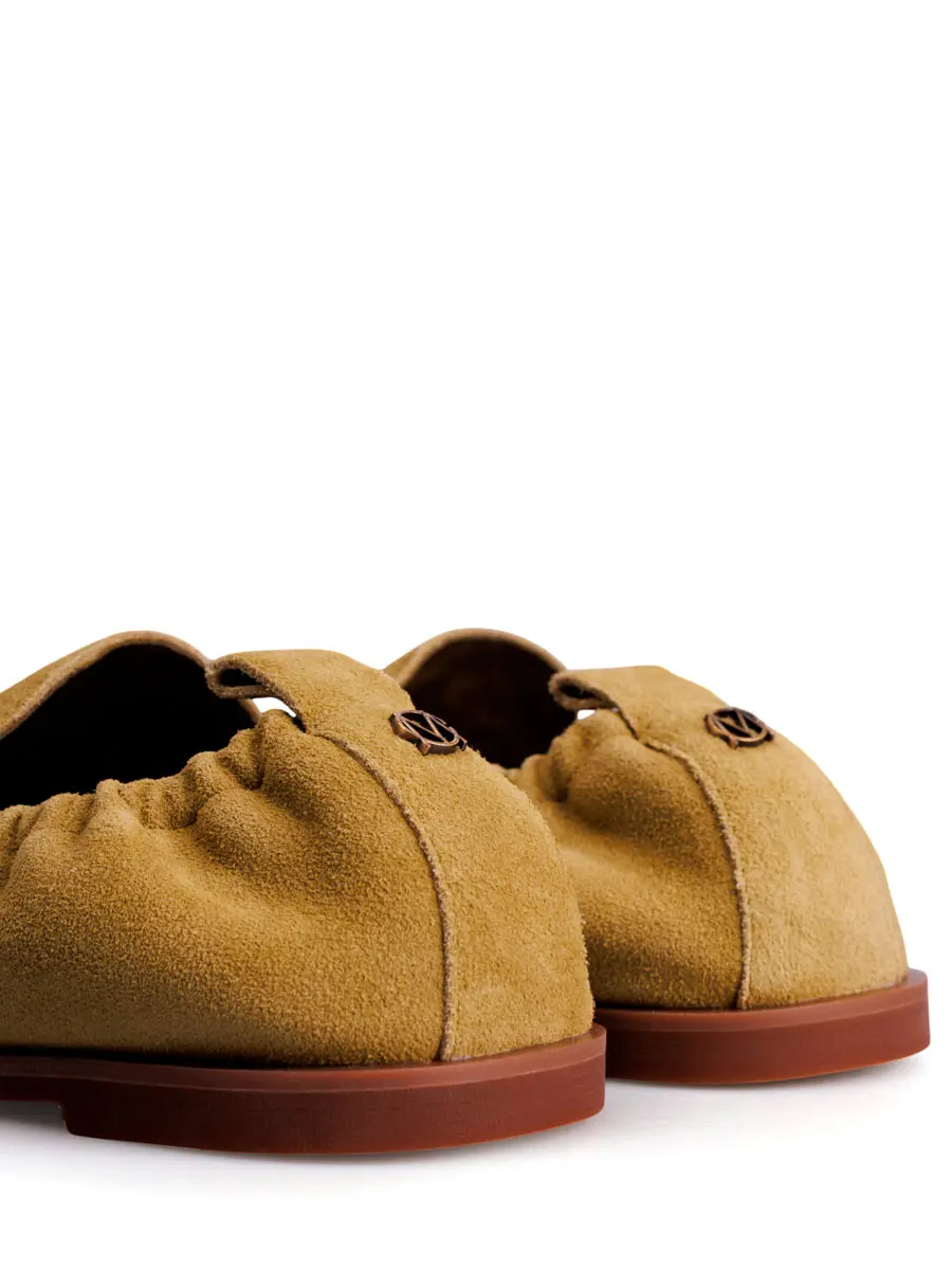 Лоферы кожаные