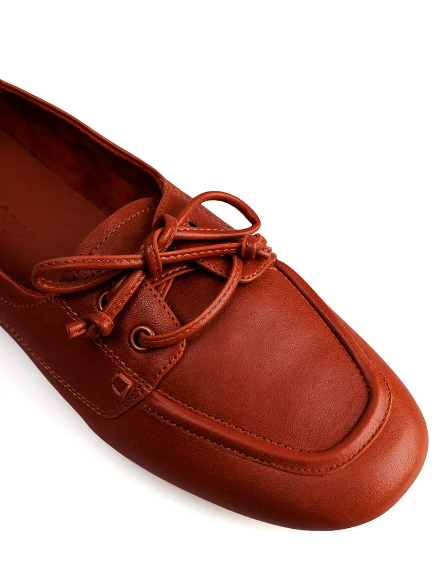 Лоферы кожаные