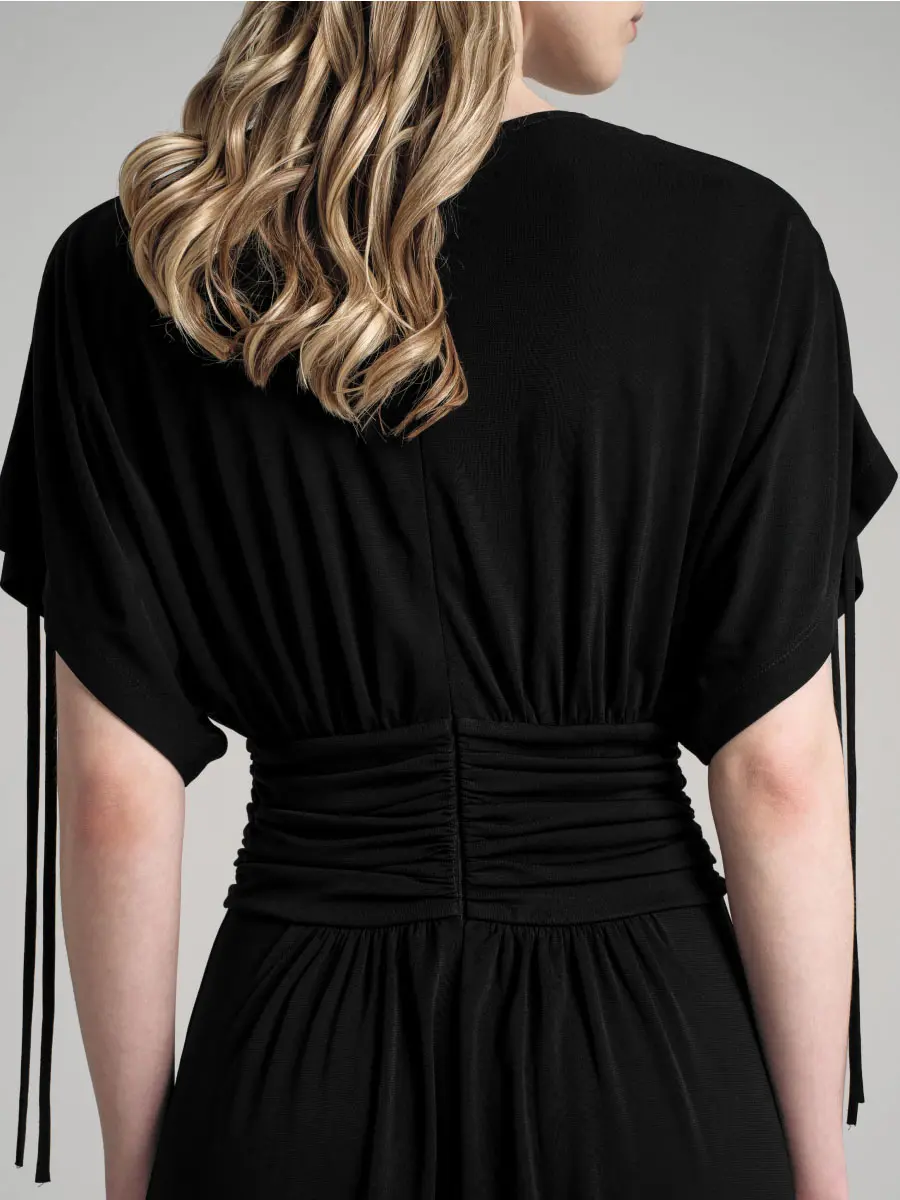 Платье из вискозы