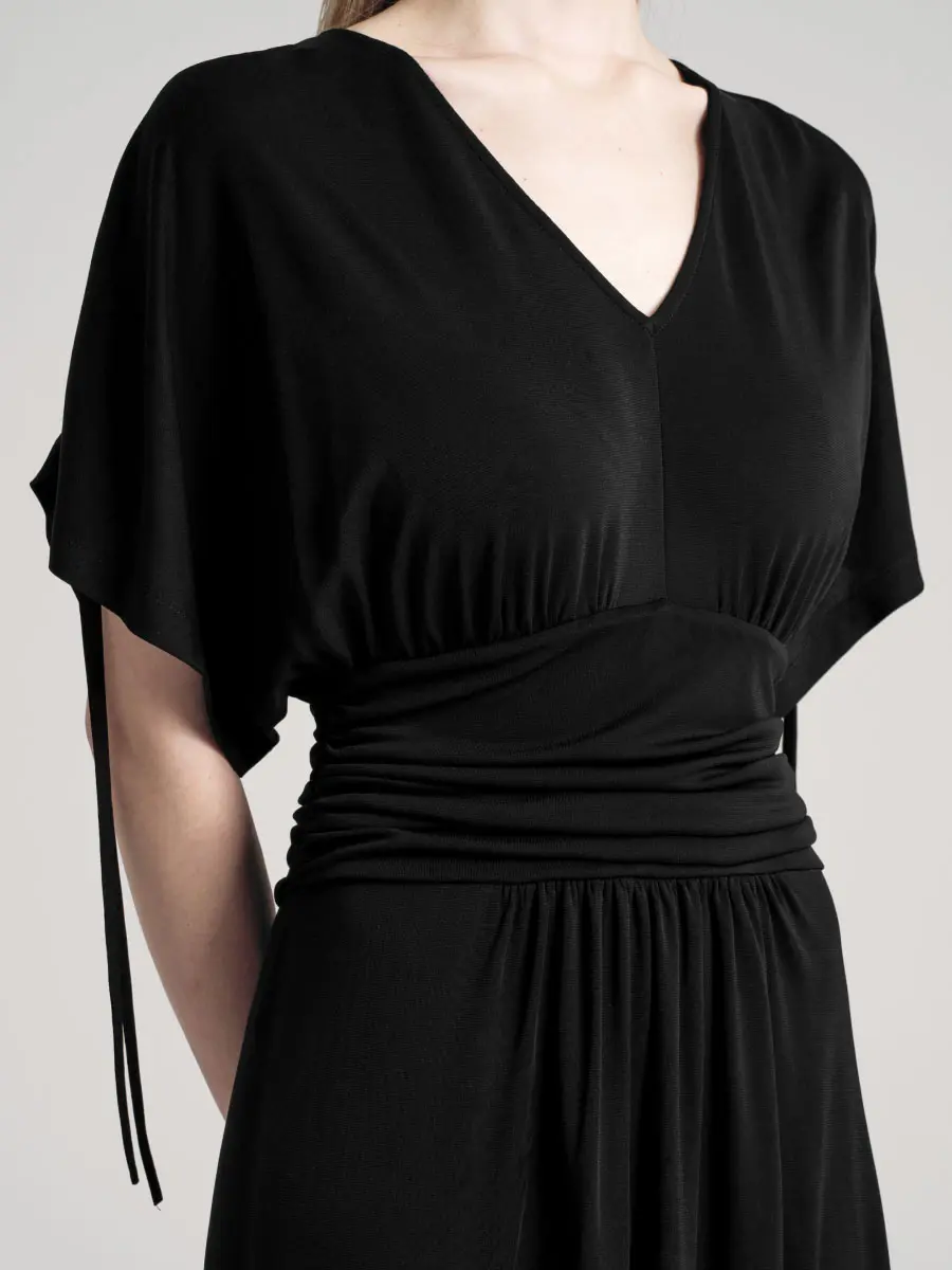 Платье из вискозы