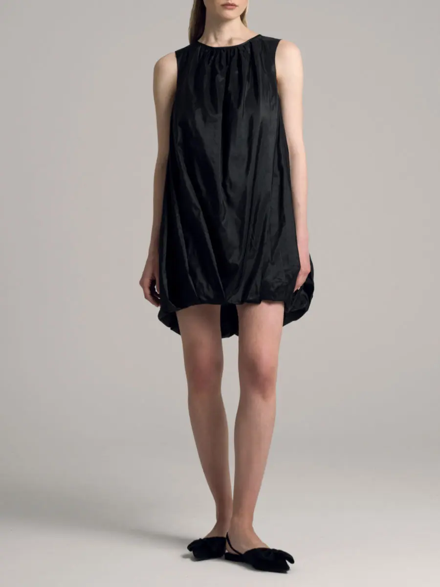 Платье однотонное