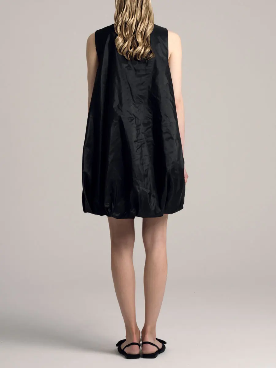 Платье однотонное