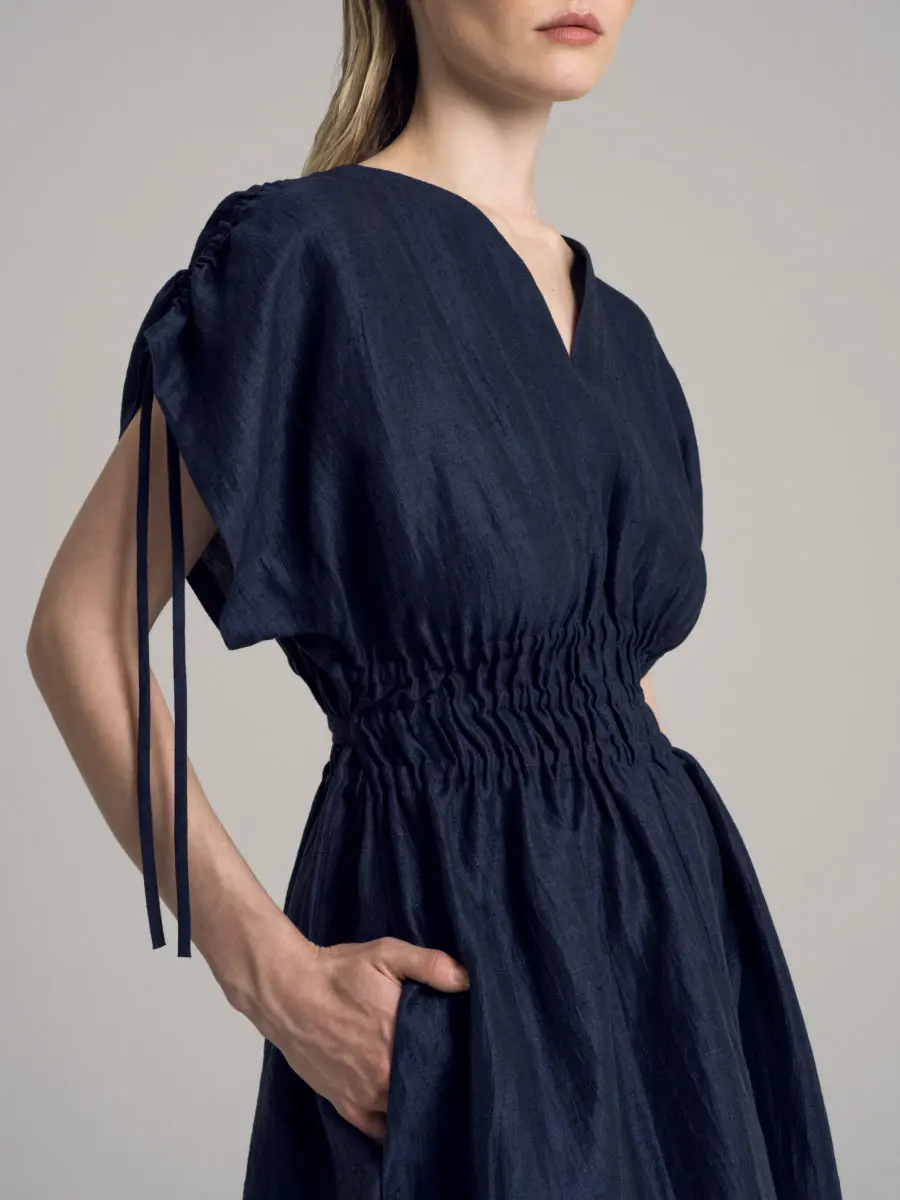 Платье льняное