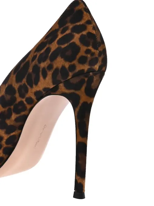 Туфли замшевые GIANVITO ROSSI