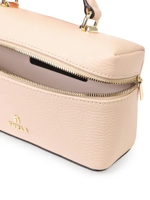 Сумка кожаная Camelia FURLA