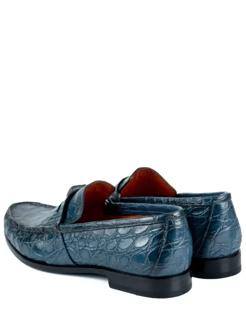 Лоферы из кожи крокодила SANTONI