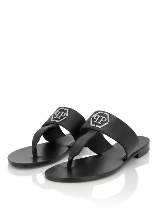 Шлепанцы кожаные PHILIPP PLEIN