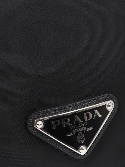 Бейсболка однотонная PRADA