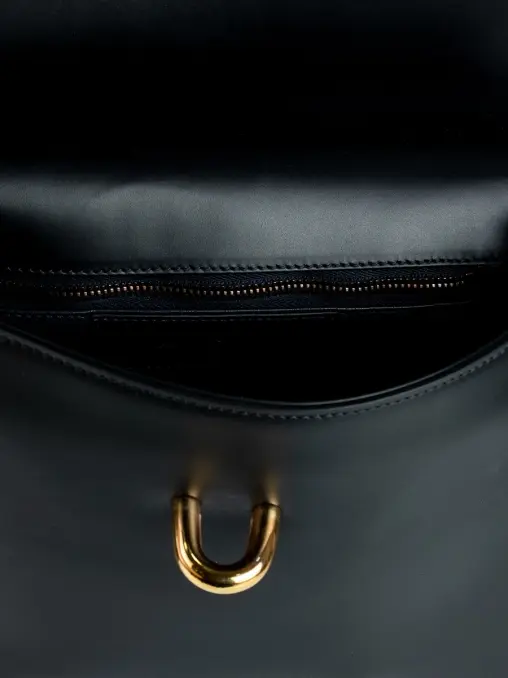 Клатч кожаный BALENCIAGA