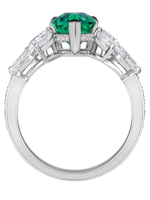 Кольцо из белого золота с изумрудом и бриллиантами CHAMOVSKIKH JEWELLERY HOUSE